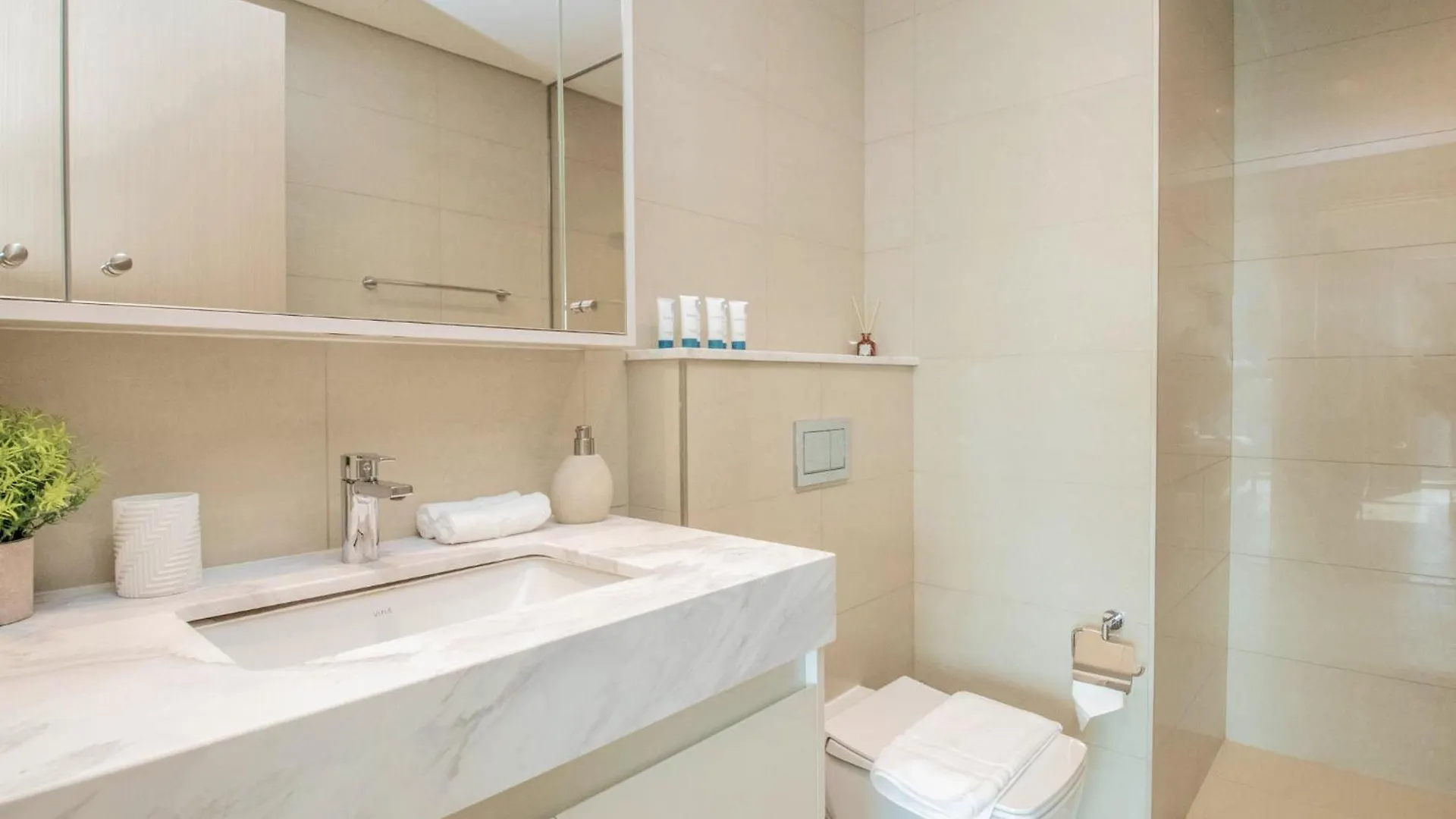 Burj Royale - New Luxe 2Br Apartment With Full Burj Khalifa & Fountain Views, 2Min To Dubai Mall