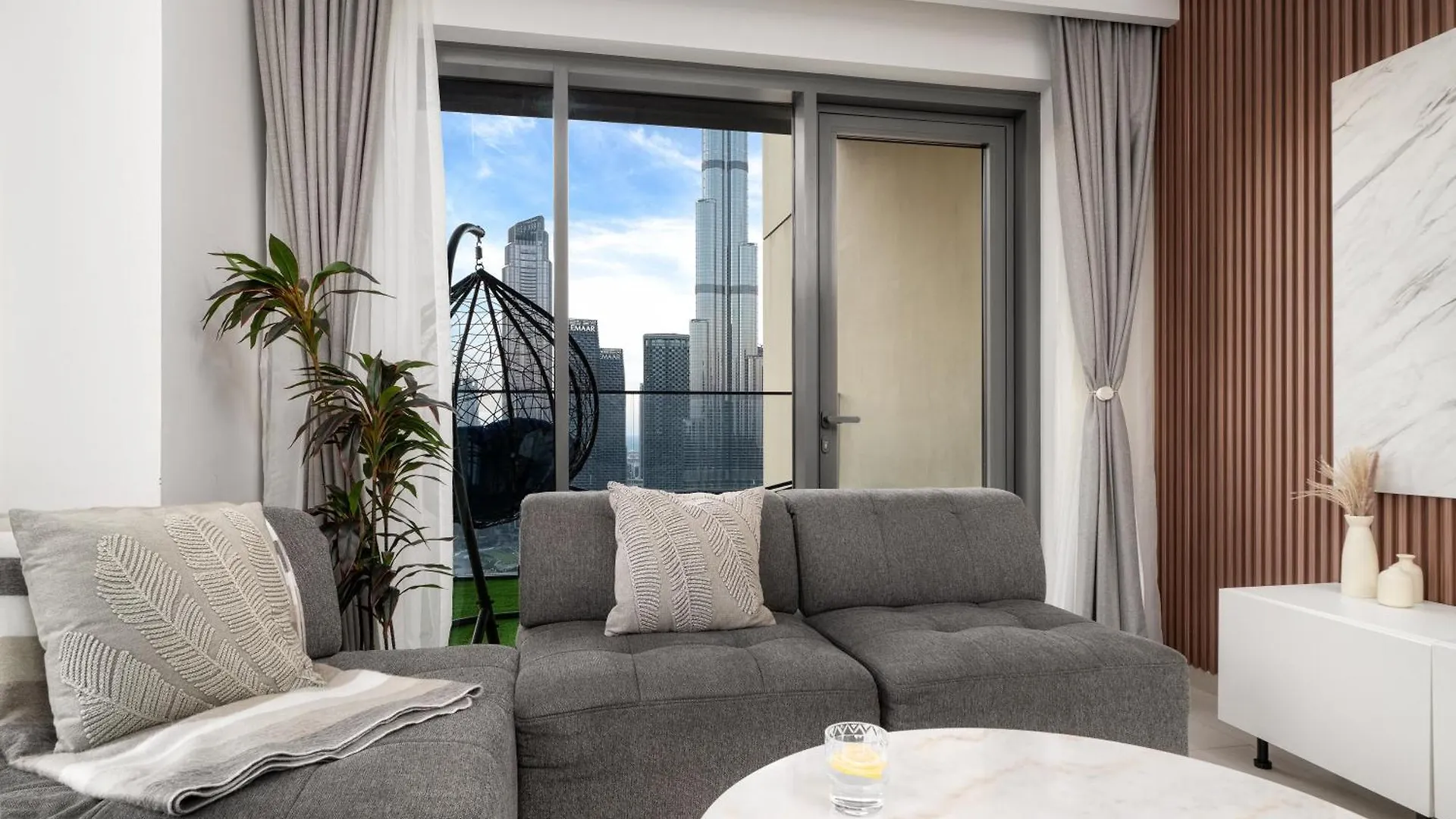 Burj Royale - New Luxe 2Br Apartment With Full Burj Khalifa & Fountain Views, 2Min To Dubai Mall